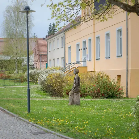 Premium Im Gustav Seitz Gaestehaus Muncheberg