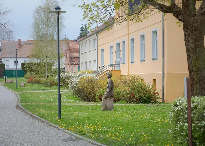 Premium Im Gustav Seitz Gaestehaus Muncheberg